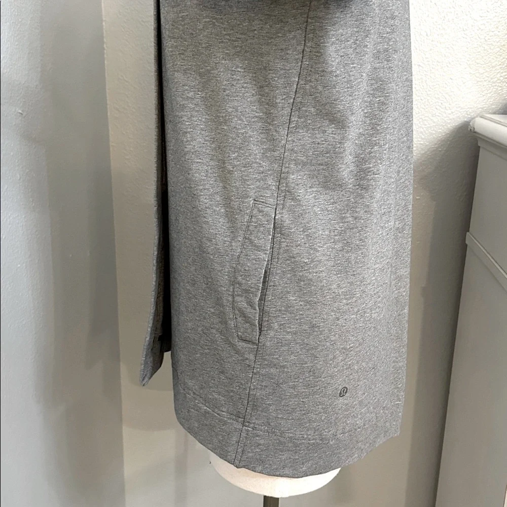 Lululemon Coast Wrap Heathered Medium Grey Jacket‎ Size 6